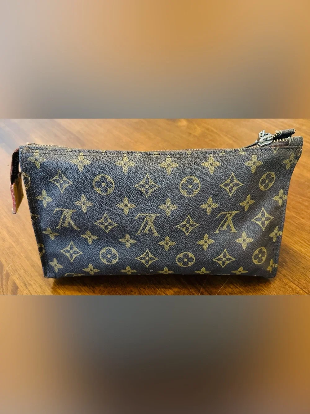 VTG 1970s/80s Louis Vuitton Monogram Poche Toilette Pouch